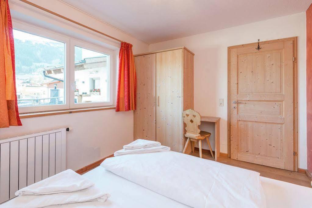 Apartment Margarethenstein Mit Privat Sauna Und Inklusive Zell Am See-Kaprun Sommerkarte Esterno foto